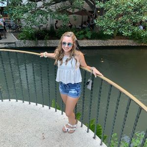 Meet your Posher, Hanna